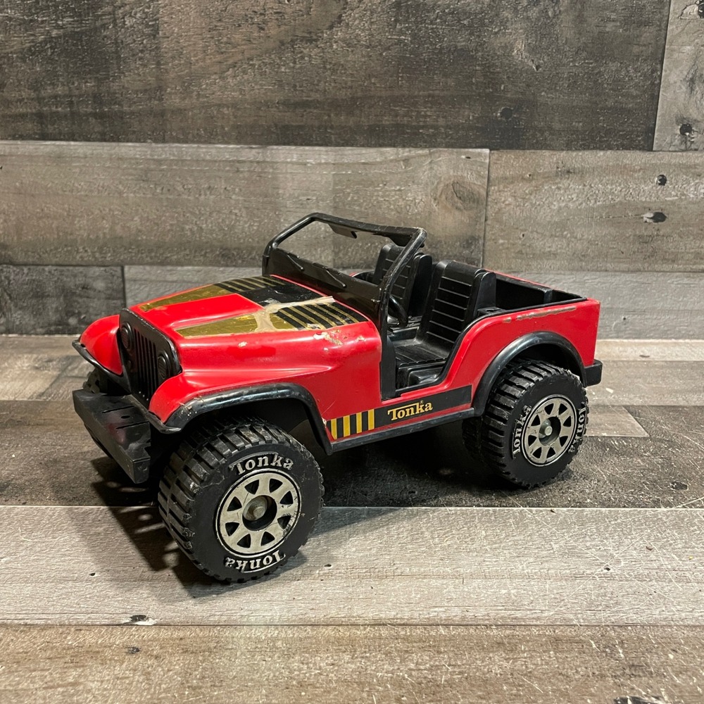 Vintage Tonka Red Metal Pressed Steel Renegade Jeep Toy Off Road Truck 1980s